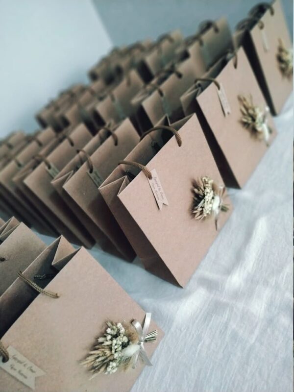 Classy Wedding Gift Bags - Image 3
